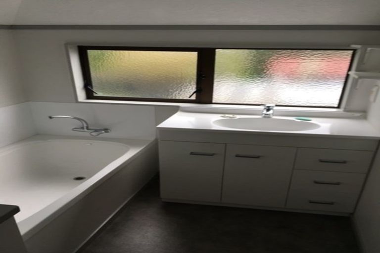 Photo of property in 3/115 Owen Street, Newtown, Wellington, 6021