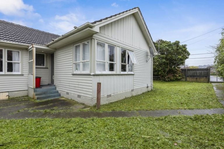 Photo of property in 12 Naenae Road, Naenae, Lower Hutt, 5011