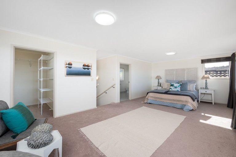 Photo of property in 14 Tohora View, Waihi Beach, 3611