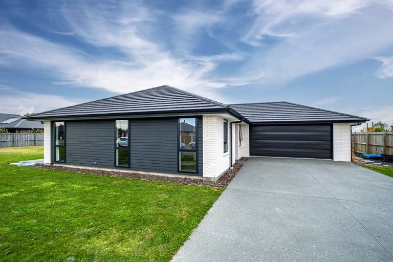 Photo of property in 3 Roxburgh Place, Tinwald, Ashburton, 7700