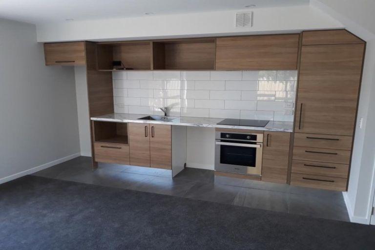 Photo of property in 1/448 Hereford Street, Linwood, Christchurch, 8011