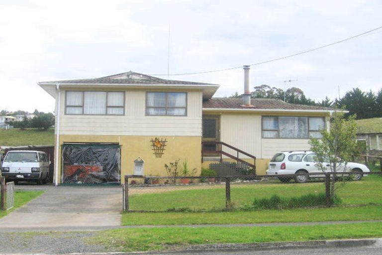 Photo of property in 101 King Street, Hikurangi, 0114