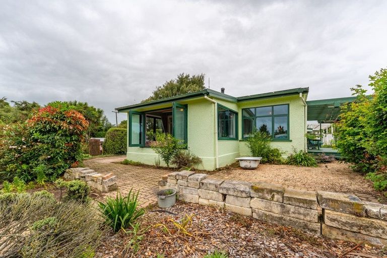 Photo of property in 20 Willowbridge Road, Waimate, 7980