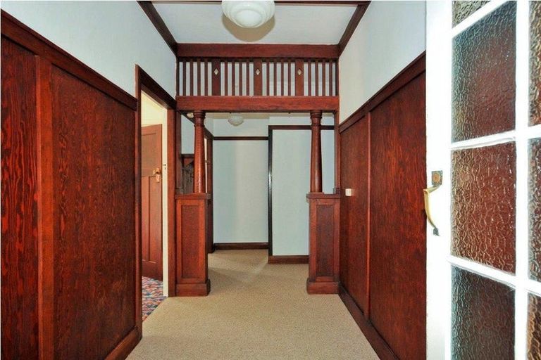 Photo of property in 53 Raroa Road, Kelburn, Wellington, 6012