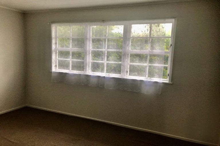 Photo of property in 100 Hillcrest Road, Papatoetoe, Auckland, 2025