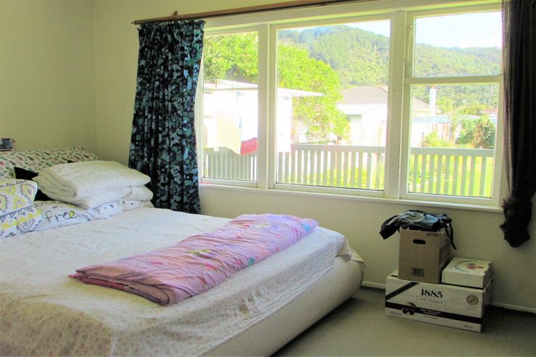 Photo of property in 167b Wainuiomata Road, Wainuiomata, Lower Hutt, 5014