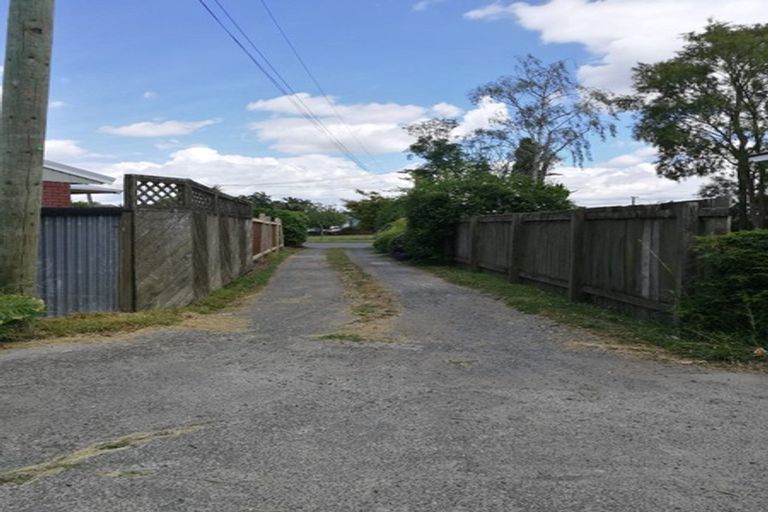 Photo of property in 16 Pryce Place, Silverdale, Hamilton, 3216