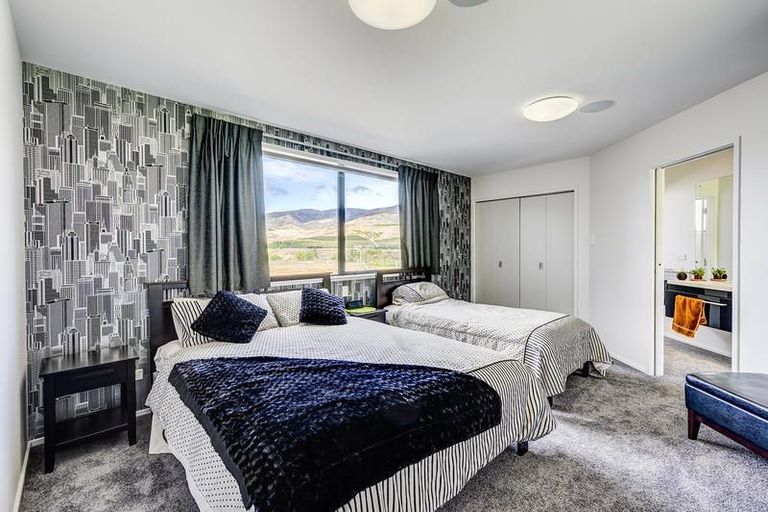 Photo of property in 124 Pearson Road, Cromwell, 9384