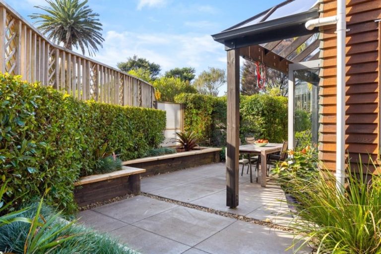 Photo of property in 17 Denehurst Drive, Waimauku, 0812