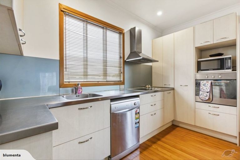Photo of property in 161b Centreway Road, Orewa, 0931