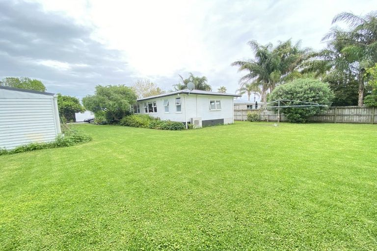 Photo of property in 673 Te Atatu Road, Te Atatu Peninsula, Auckland, 0610