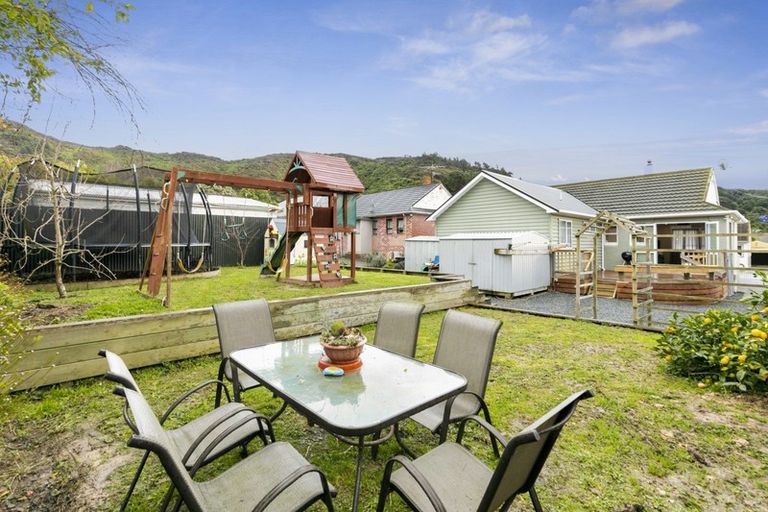 Photo of property in 21 Toomath Street, Naenae, Lower Hutt, 5011