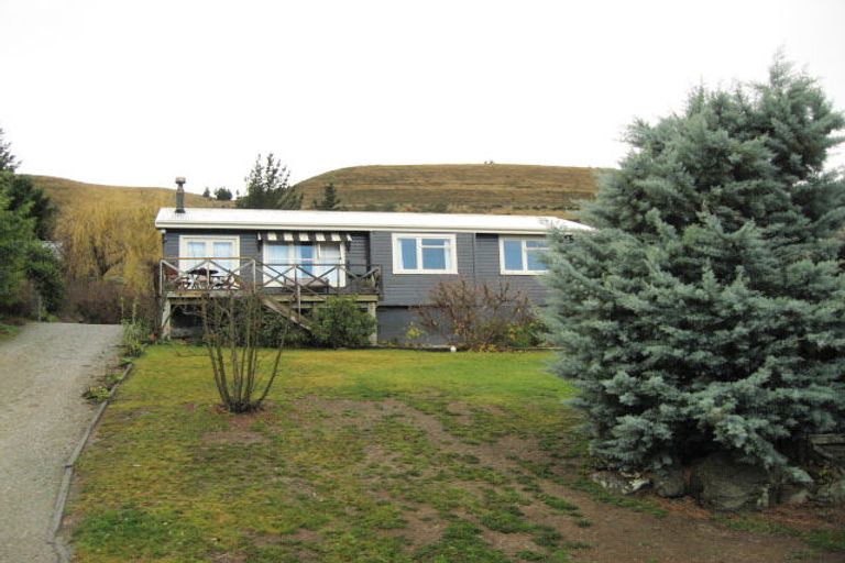 Photo of property in 10 Hazlett Street, Clyde, 9330