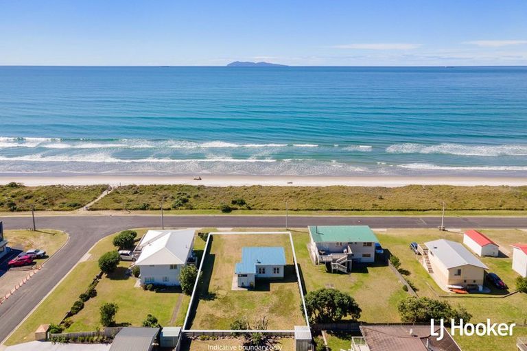 Photo of property in 96 Broadway Road, Waihi Beach, 3611