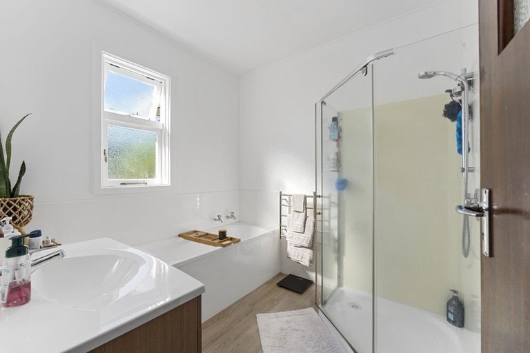 Photo of property in 13 Konini Street, Inglewood, 4330