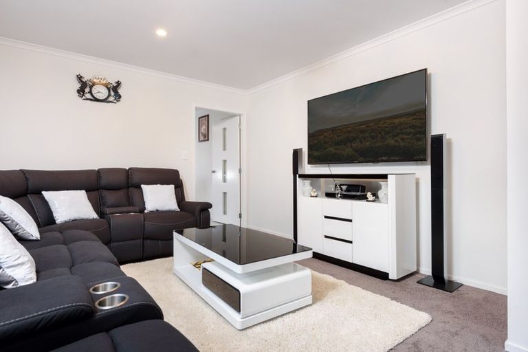 Photo of property in 17 Pimelea Street, Papamoa Beach, Papamoa, 3118