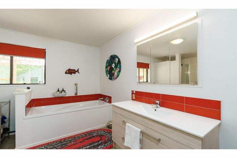 Photo of property in 533 Saint Bathans Loop Road, Cambrians, Omakau, 9377