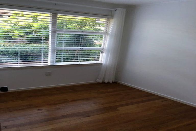 Photo of property in 1/240 Hurstmere Road, Takapuna, Auckland, 0622