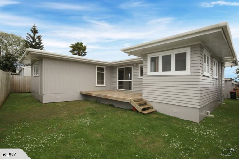 Photo of property in 11c Edinburgh Street, Tuakau, 2121