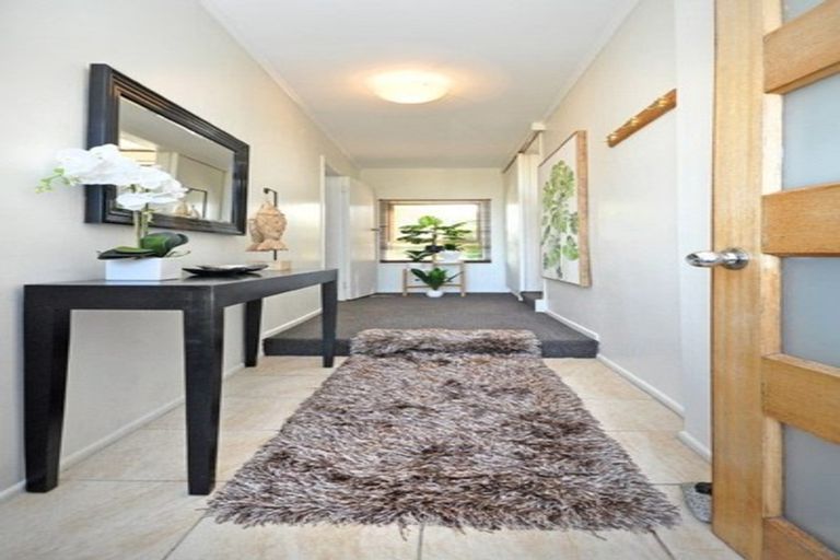 Photo of property in 25a Howe Street, Howick, Auckland, 2014