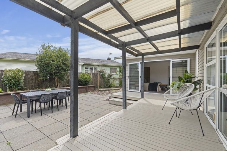 Photo of property in 3 London Terrace, Welbourn, New Plymouth, 4312