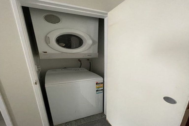 Photo of property in Civic Chambers Apartments, 4c/25 Cuba Street, Te Aro, Wellington, 6011