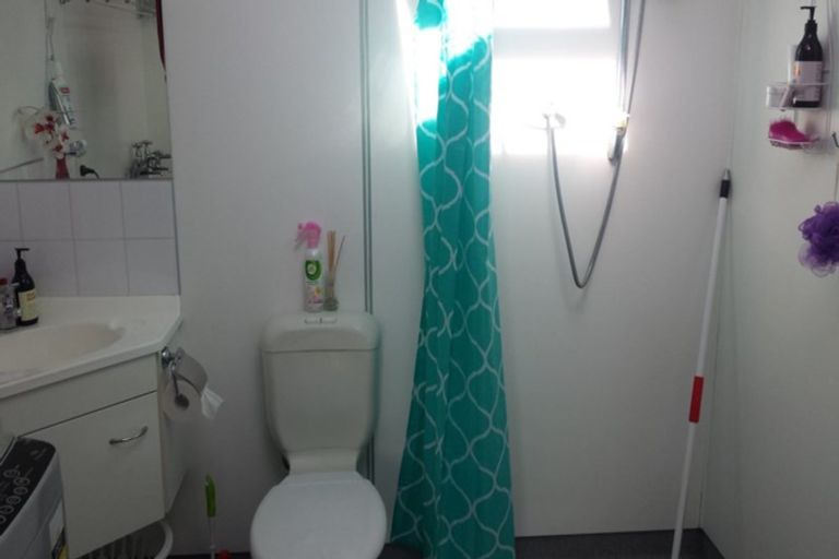 Photo of property in 75b Mandeville Street, Riccarton, Christchurch, 8011