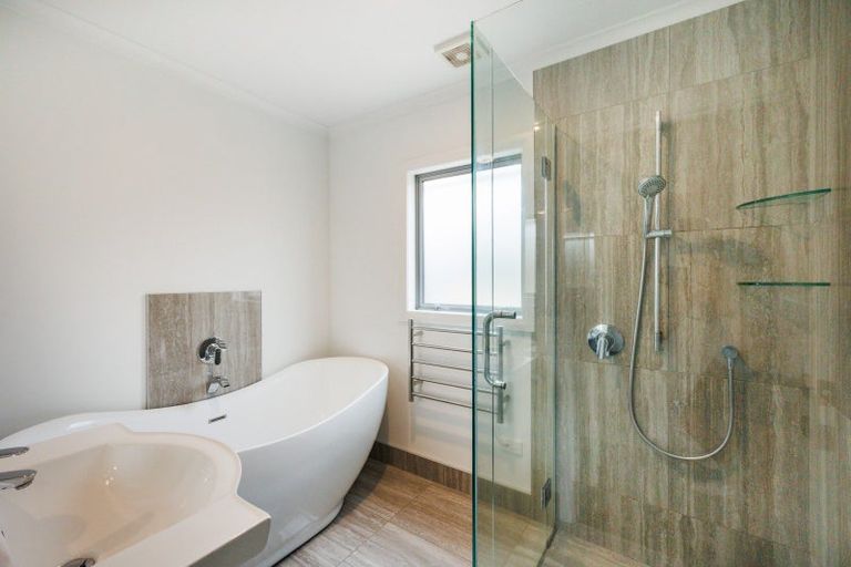 Photo of property in 172 Park Road, West End, Palmerston North, 4410