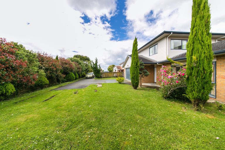 Photo of property in 80b Don Buck Road, Massey, Auckland, 0614