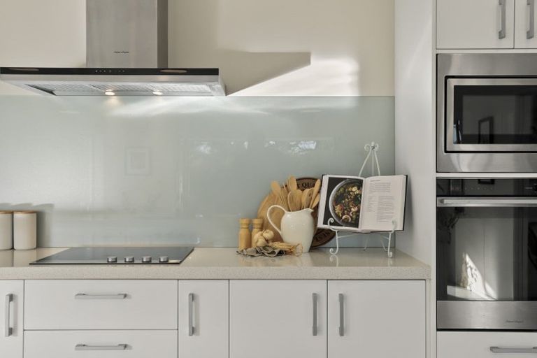 Photo of property in 43a Terry Smyth Drive, Kumeu, 0892