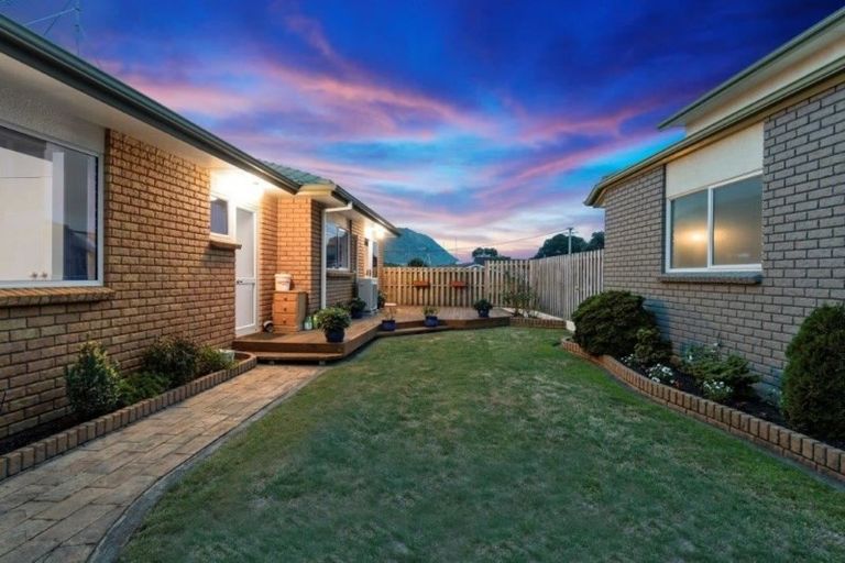 Photo of property in 61a Pitau Road, Mount Maunganui, 3116