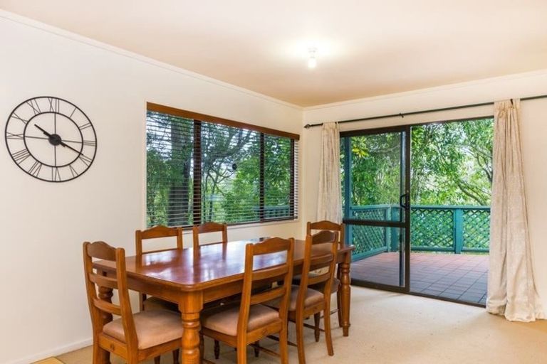 Photo of property in 2/9 Titoki Avenue, Waipahihi, Taupo, 3330
