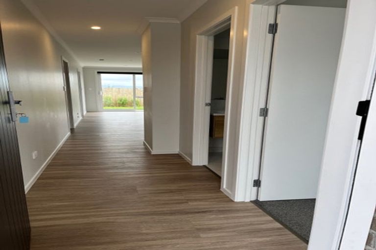 Photo of property in 47 Waruhia Crescent, Rototuna North, Hamilton, 3281