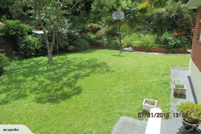 Photo of property in 7 Magnolia Grove, Maungaraki, Lower Hutt, 5010