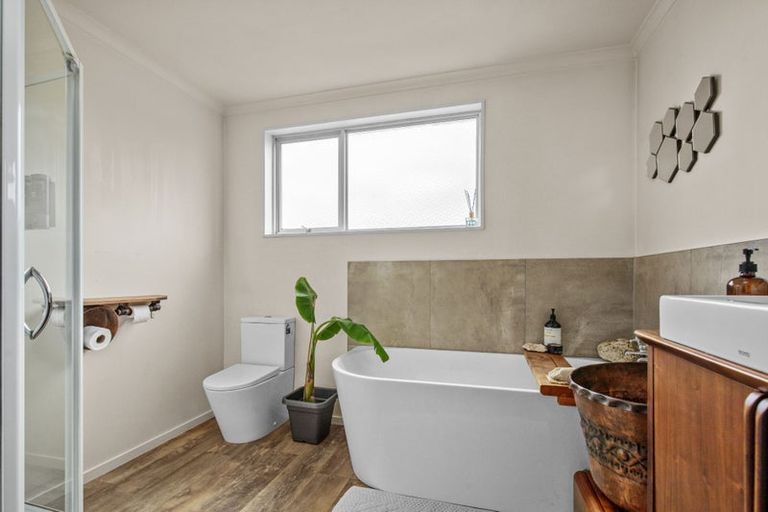 Photo of property in 60 Donegal Street, Cromwell, 9310