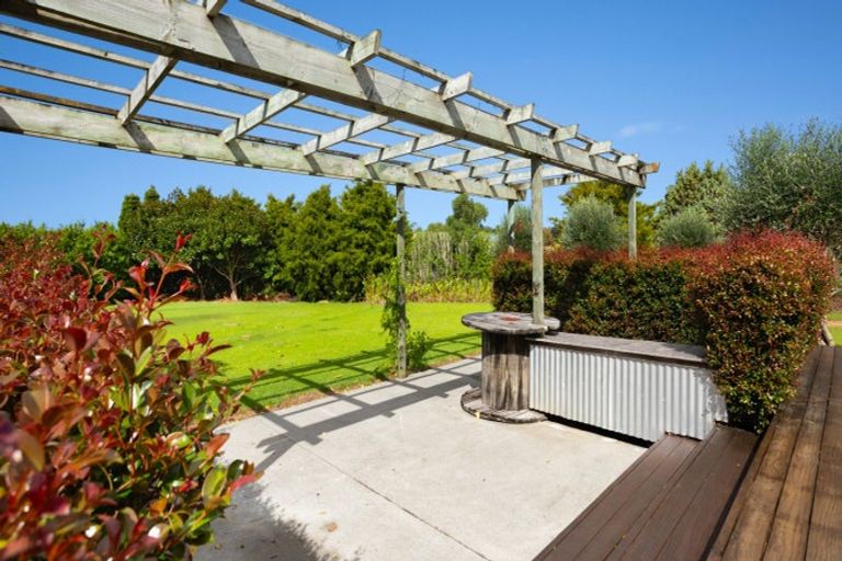 Photo of property in 18 Awhitu Road, Kerikeri, 0230