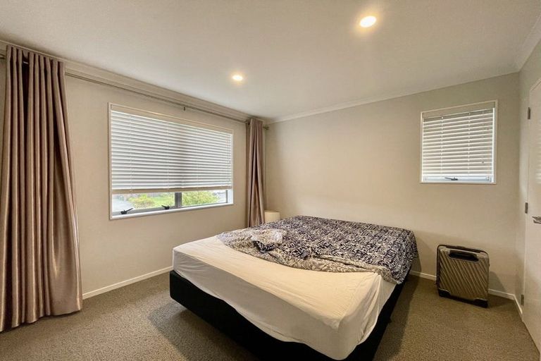 Photo of property in 89 Mackay Drive, Greenhithe, Auckland, 0632