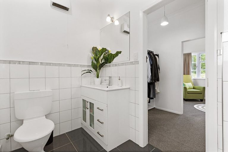 Photo of property in 1 Gilchrist Street, Te Aroha, 3320