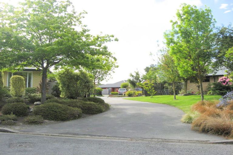 Photo of property in 10 Rickton Place, Rangiora, 7400