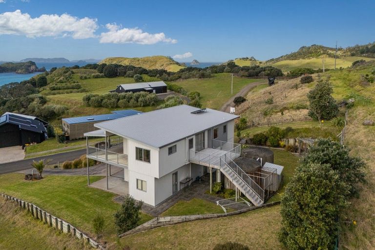 Photo of property in 30 Ohinau Drive, Opito Bay, Whitianga, 3592