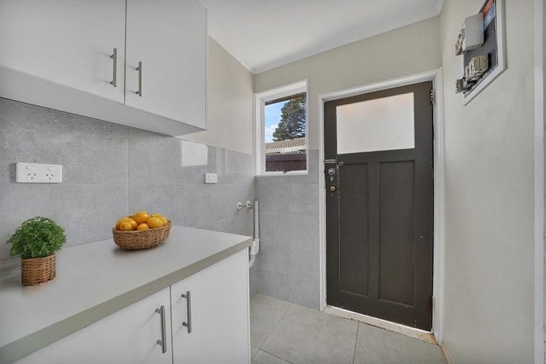 Photo of property in 3/307 Weymouth Road, Weymouth, Auckland, 2103