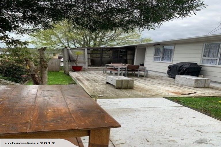 Photo of property in 31 Blanche Way, Half Moon Bay, Auckland, 2012