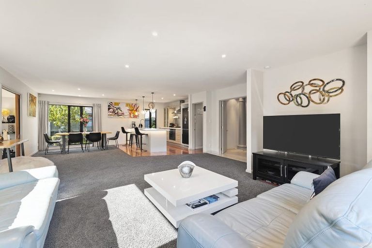 Photo of property in 17 Marsack Crescent, Halswell, Christchurch, 8025