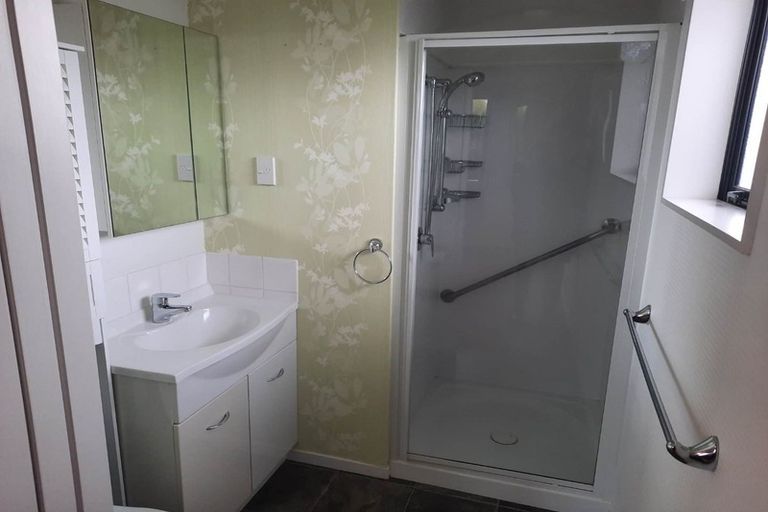 Photo of property in 9 Willis Street, Grasmere, Invercargill, 9810