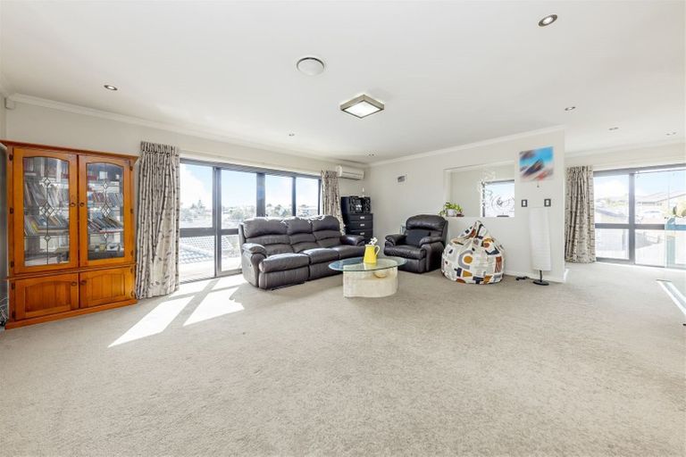 Photo of property in 43 Mckittrick Avenue, Flat Bush, Auckland, 2019