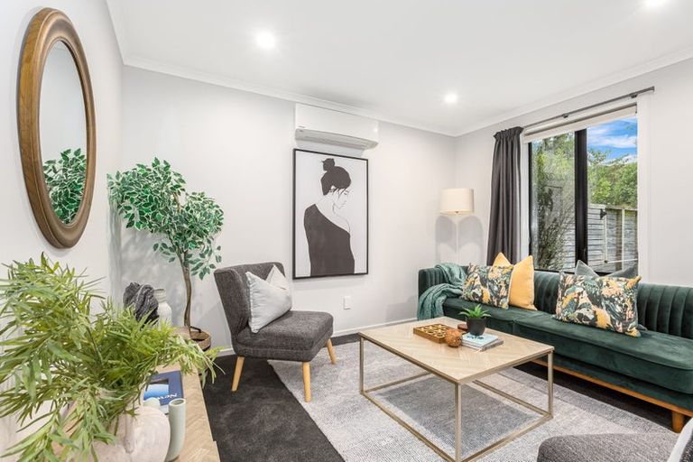 Photo of property in 5a Breakwater Way, Whitby, Porirua, 5024