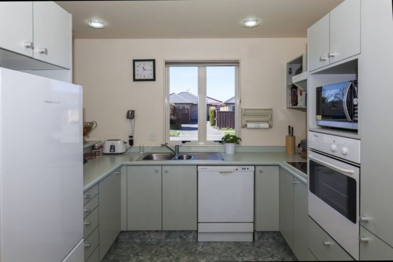 Photo of property in 2 Blairdon Place, Bishopdale, Christchurch, 8053