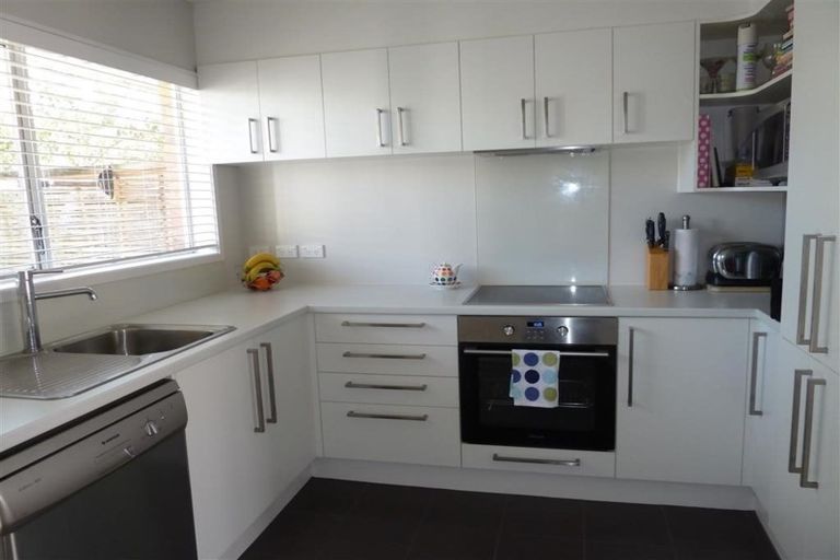 Photo of property in 5/45 Amaru Road, One Tree Hill, Auckland, 1061