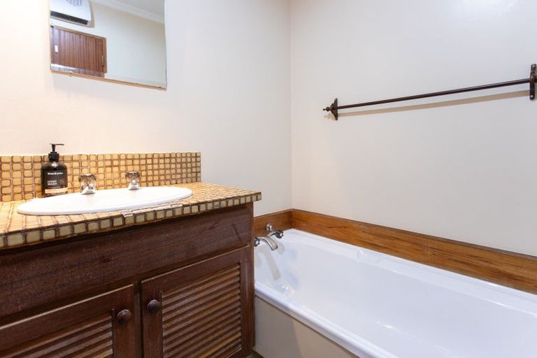 Photo of property in 14a Palm Avenue, Hokowhitu, Palmerston North, 4410