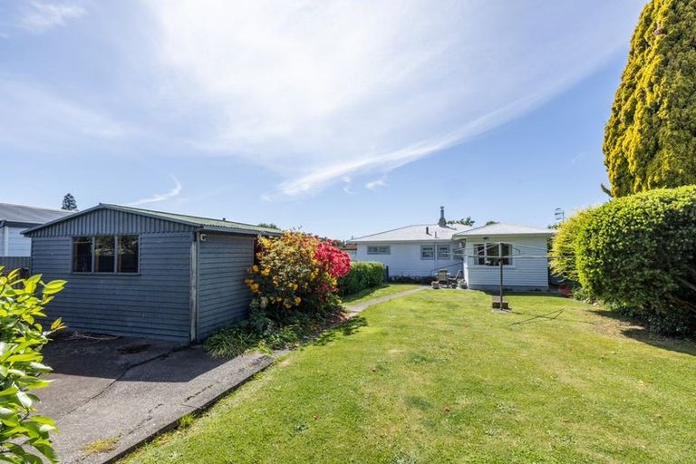 Photo of property in 5 Tasman Street, Havelock North, 4130